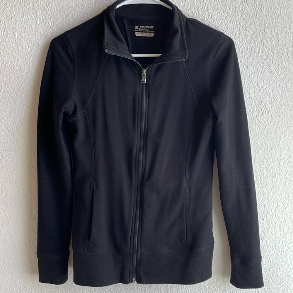 Tek Gear ActiveWear Jacket in Black in Size XS